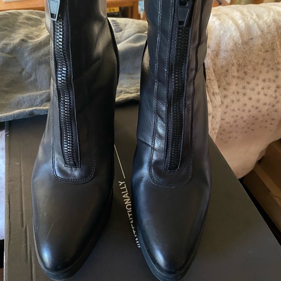 Alexander Wang X HM Zip Booties - Picture 2 of 10